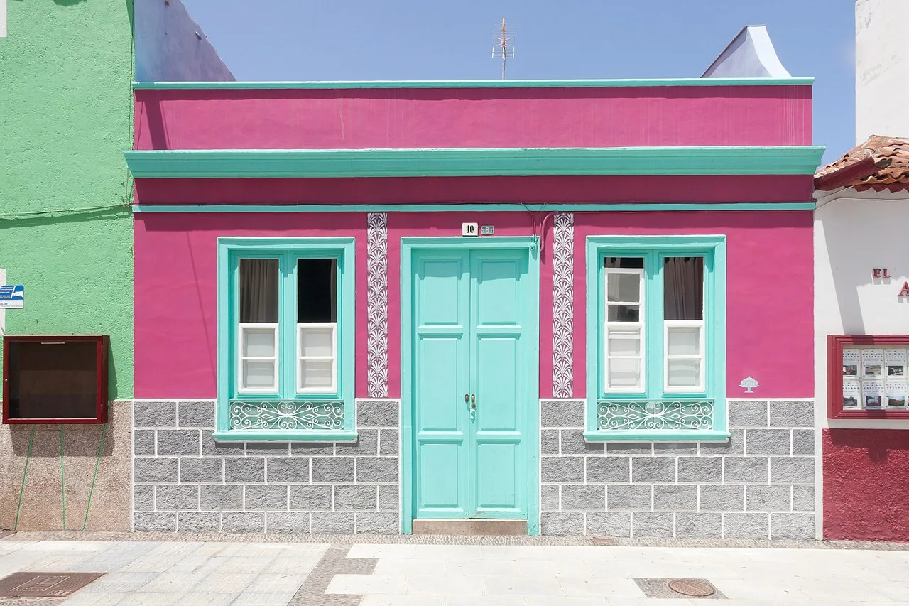 Historische kustbebouwing in Puerto de la Cruz, Noord-Tenerife, Spanje