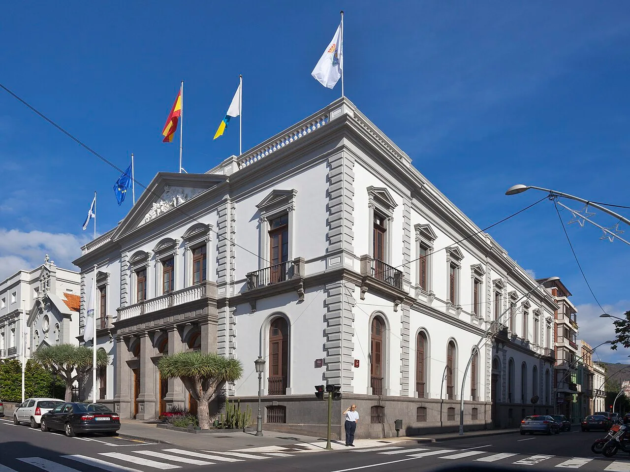 Het stadhuis van Santa Cruz de Tenerife, een historisch gebouw in het centrum van de Canarische hoofdstad